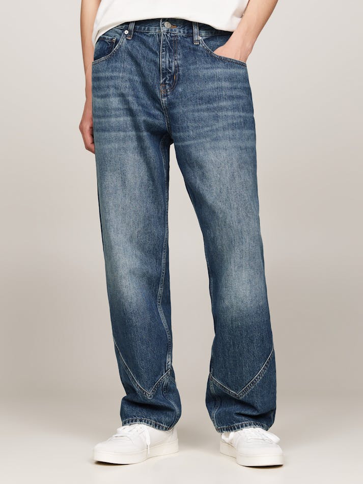 04D2AD9B-8529-1BE1-FD28-665A06A13C8F