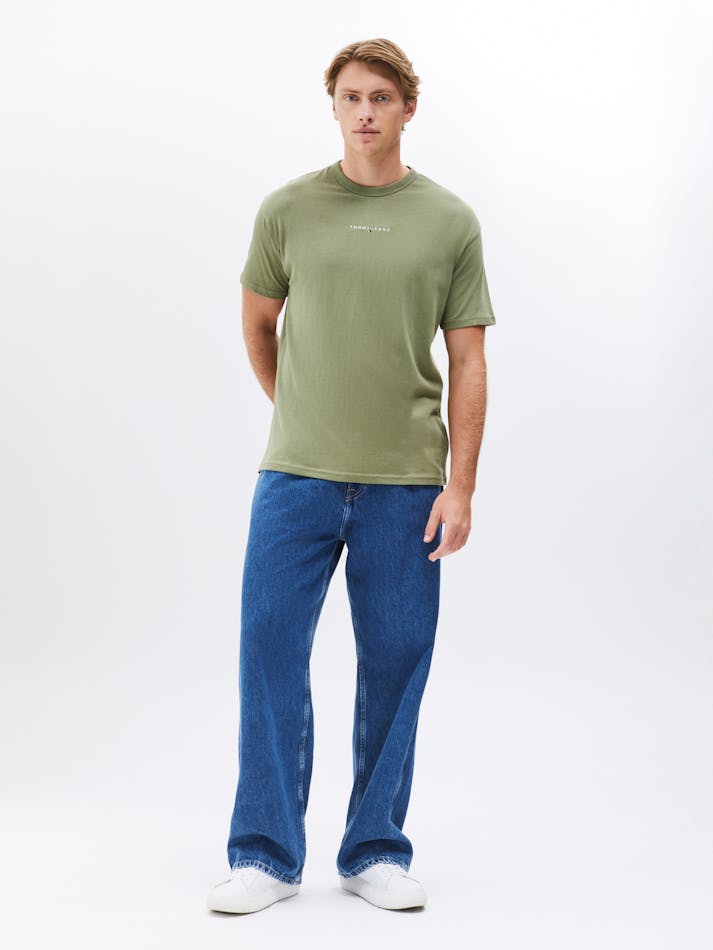 059304D6-C5A2-2E7E-7829-7A33B099251F