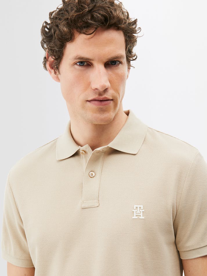 10CF3048-9E47-5B8B-3638-9FC01E7C3FAD