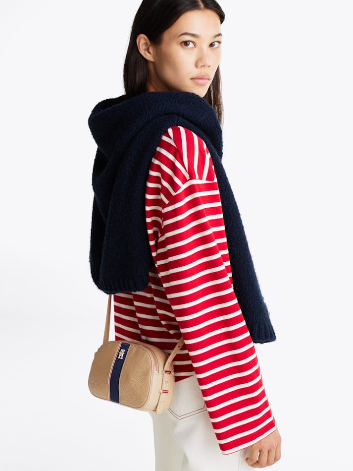 114638A1-896E-03DE-098F-DB09C5DBAE67