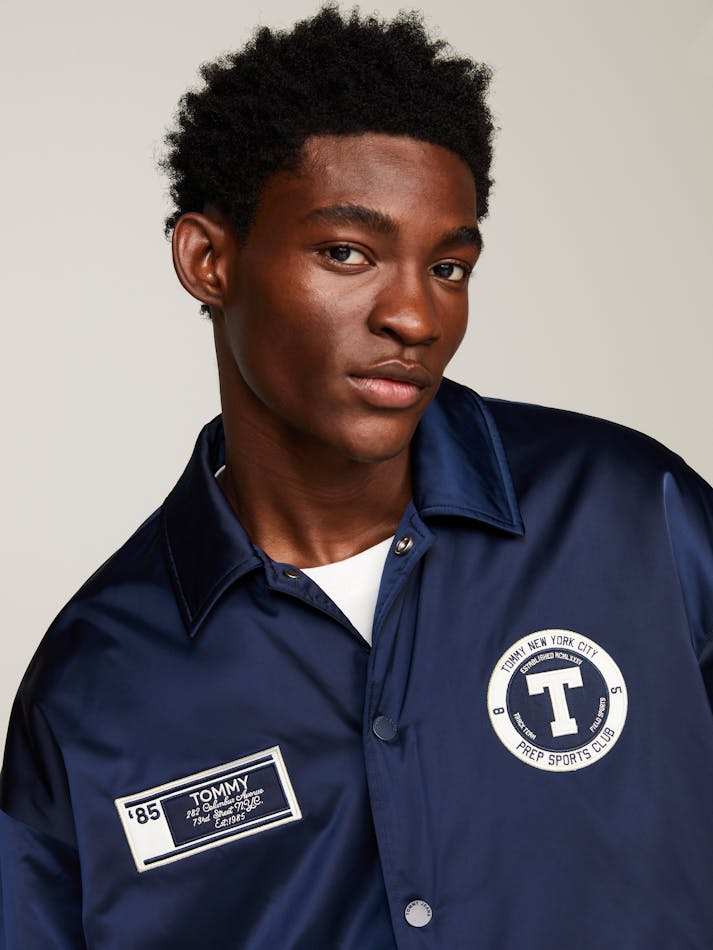 136919A7-13ED-3B6A-92D9-923EA9AFF8E6