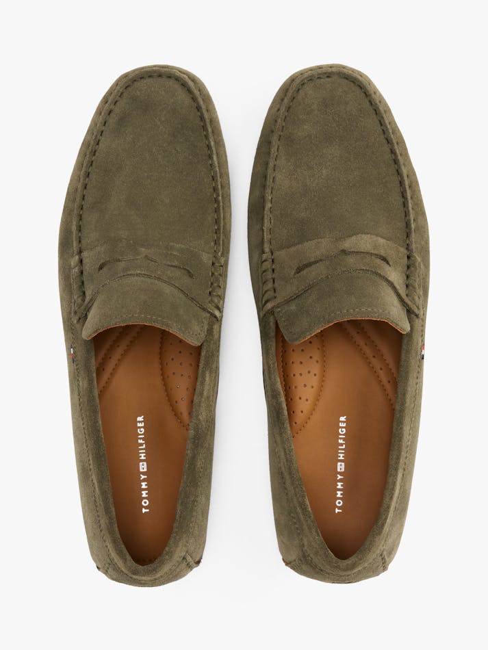 13A24062-2003-E44B-CF62-81B4360ACB62