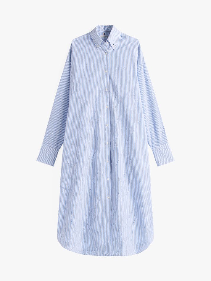 1516C193-F224-C097-CF9E-DD81A9461880