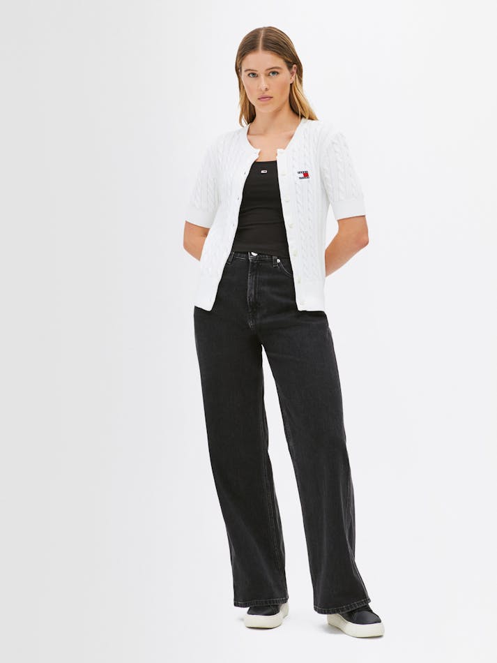 1588F8A0-17F7-F64E-F452-F9CE04064D01