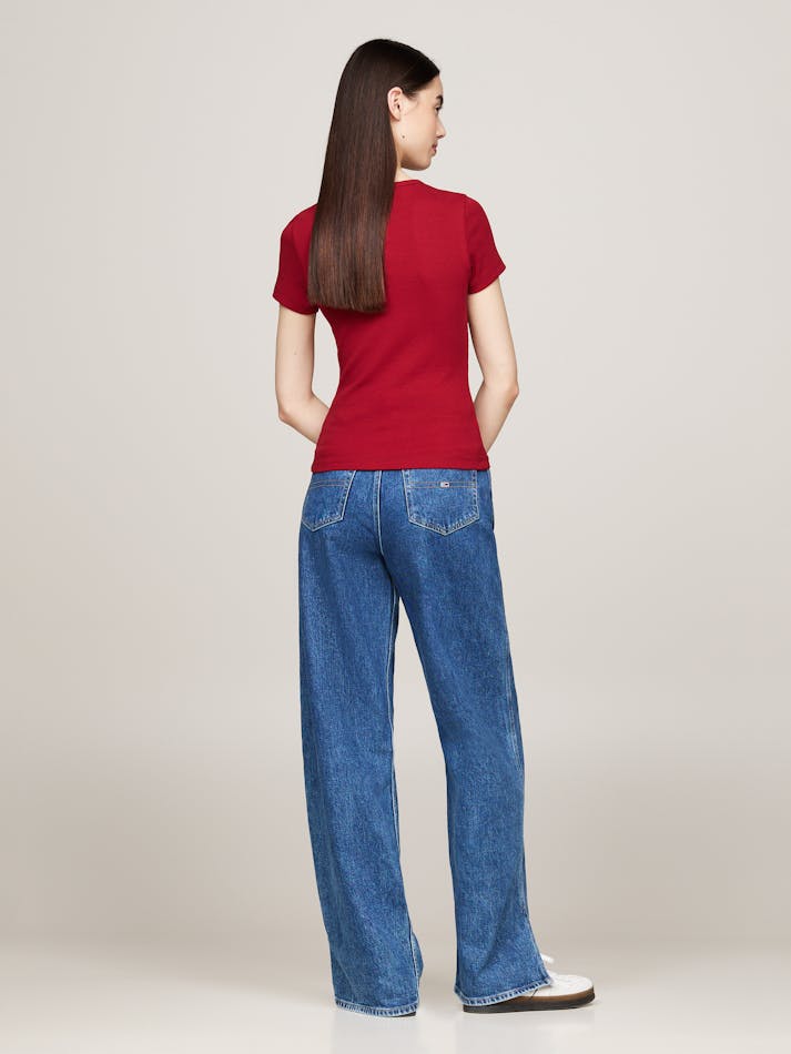 16039735-C8DC-5AF4-9B84-EC33B902BE33