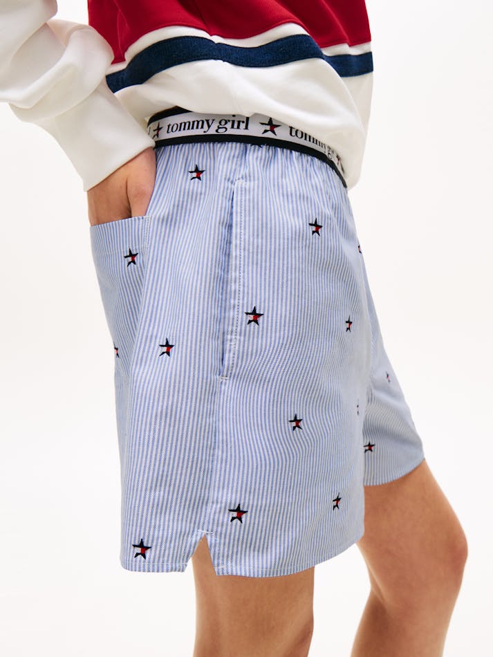 21FDE38D-3654-2F6D-B575-78A14DF9BA2F