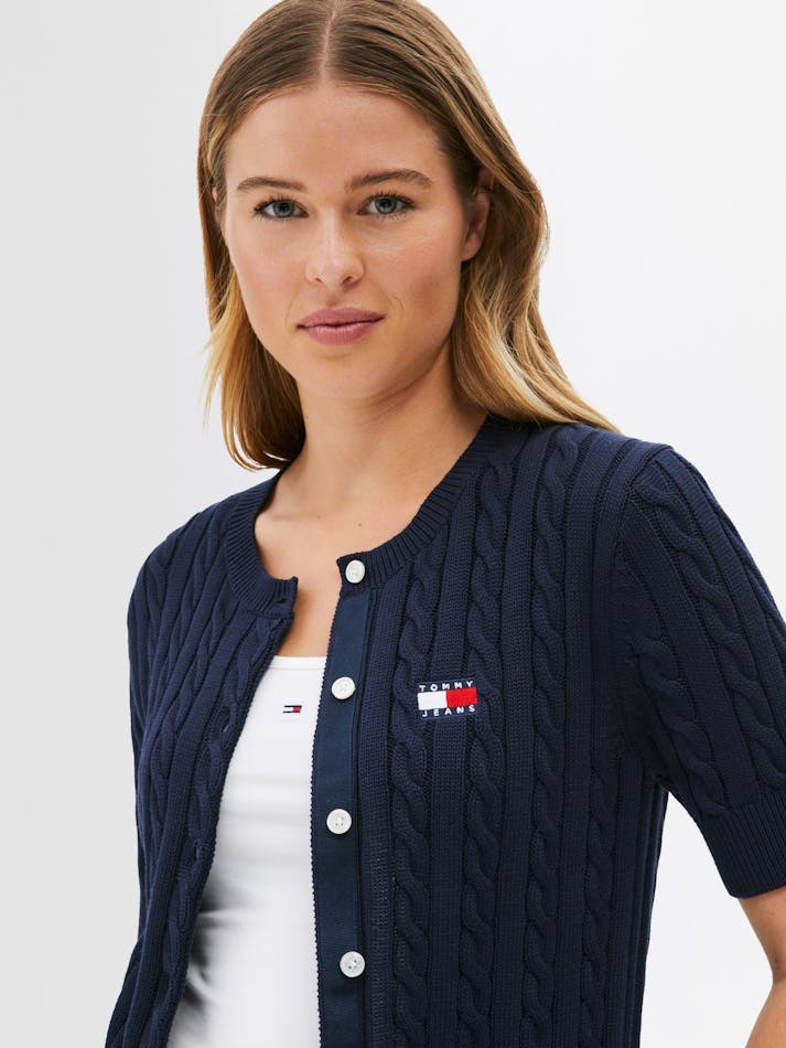 228A31EC-5296-1271-1D0F-8A86F1EA17B2