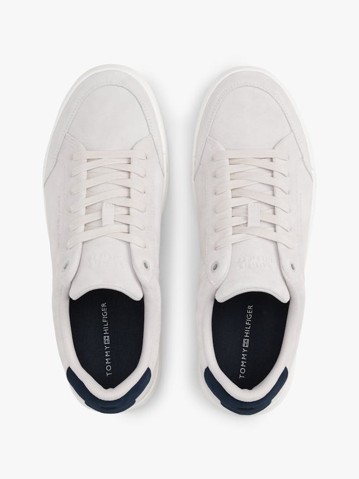 23B2FAEA-64CB-F057-754C-E83228FD3A0B