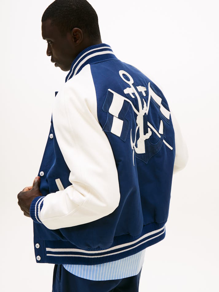 24F1CCAA-EAEA-CBA6-1BD4-1E6711BA3EC2