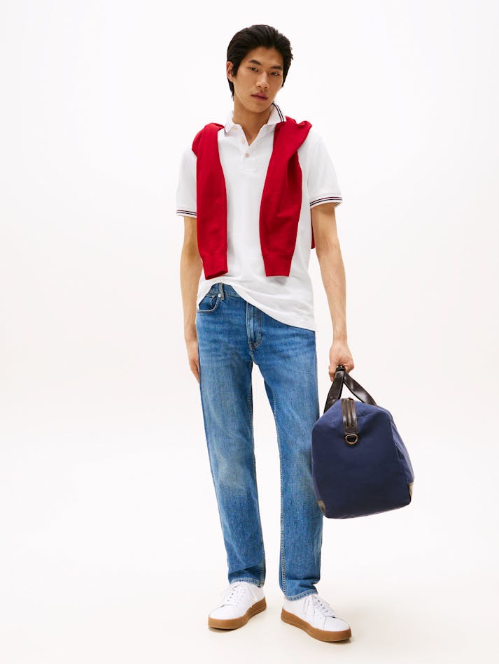 2DAC9186-D4F8-225A-27A2-FF9DB83F8031