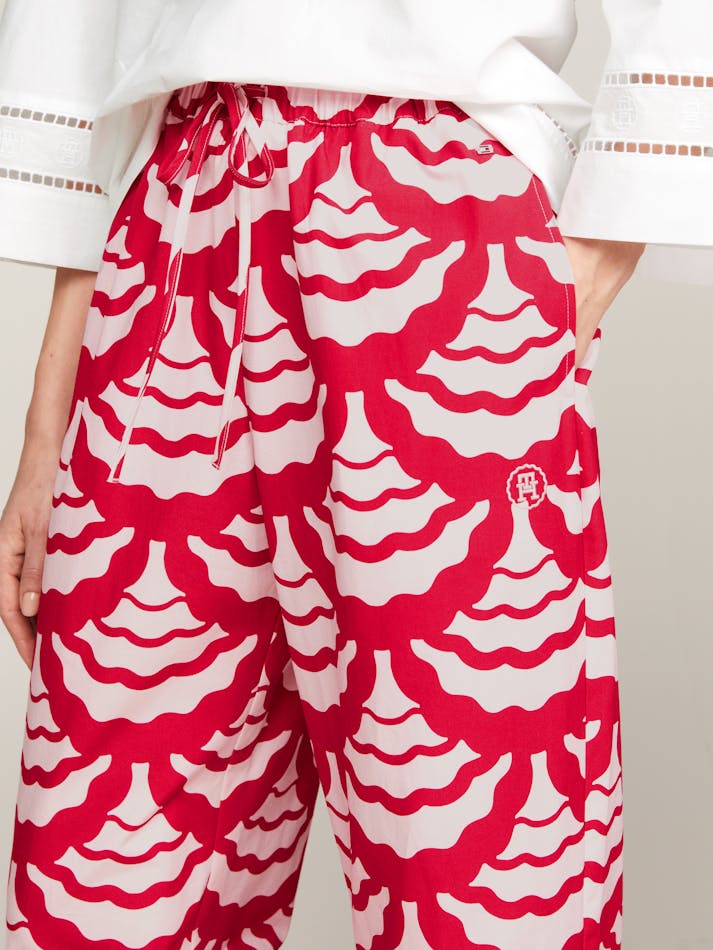 2FCA1D1E-045B-E386-3DB6-C35C68CB72A5