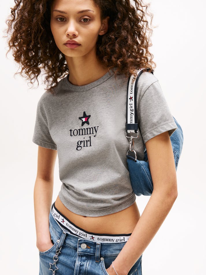 32B3C308-6CE9-A375-004C-13BACC408610