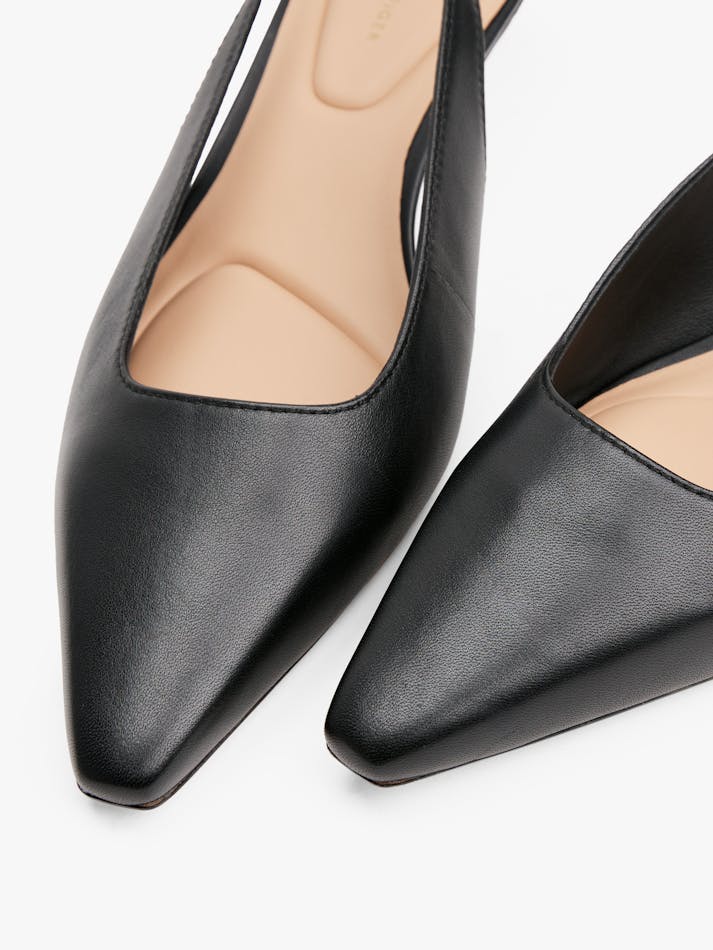 32F21B56-A367-24FF-F6CD-1418B04E62F7