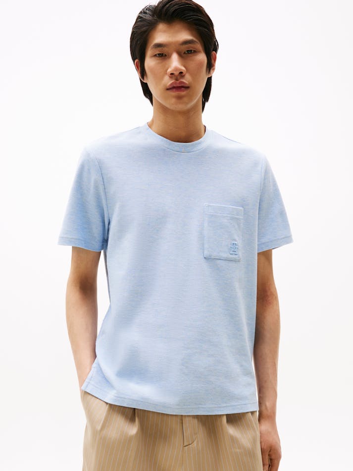 390BFBDA-E019-FD17-A8BB-294CF2F95679