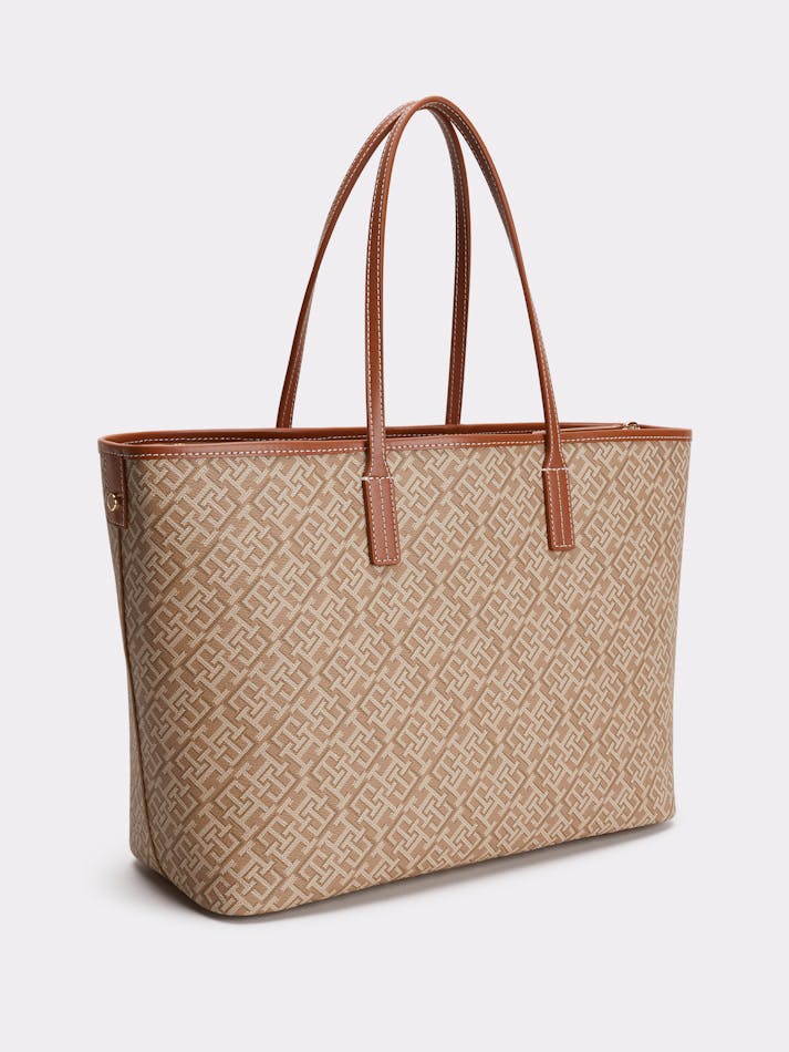 39B29089-7CBE-E460-6D17-989DF9272BB0