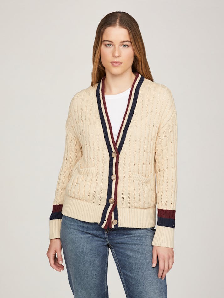 3D6C5F3C-FA26-BEEA-771F-BD402C74E7C2