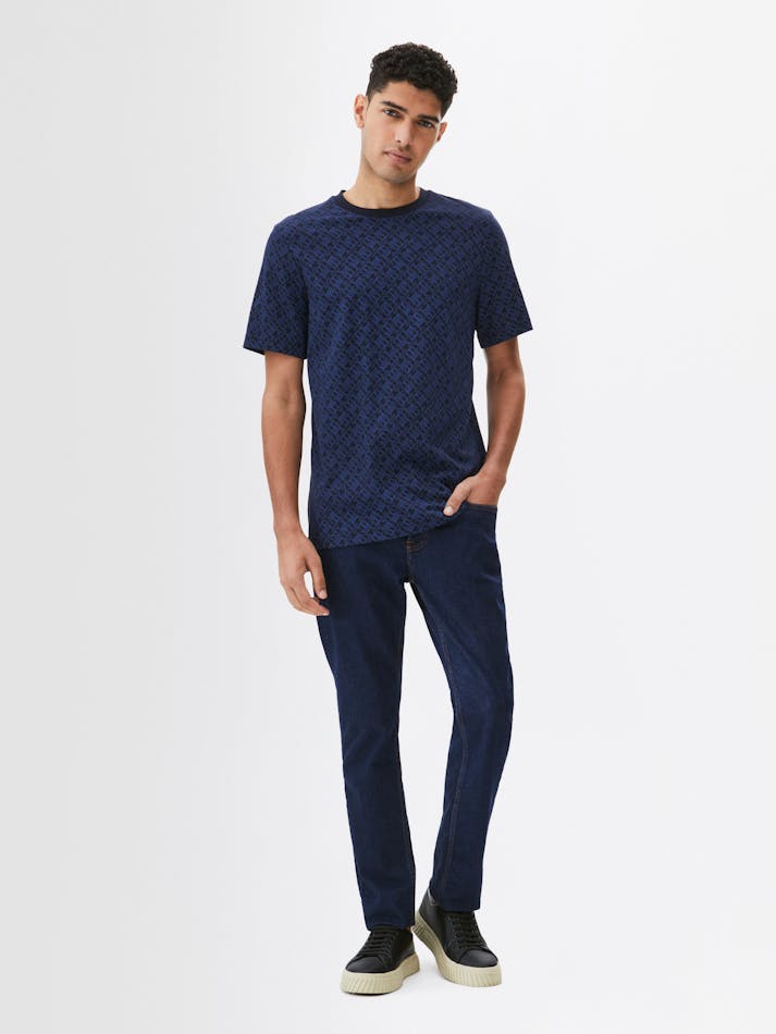 3FA5AB5D-358A-1700-F7CE-E8C0BB47C003