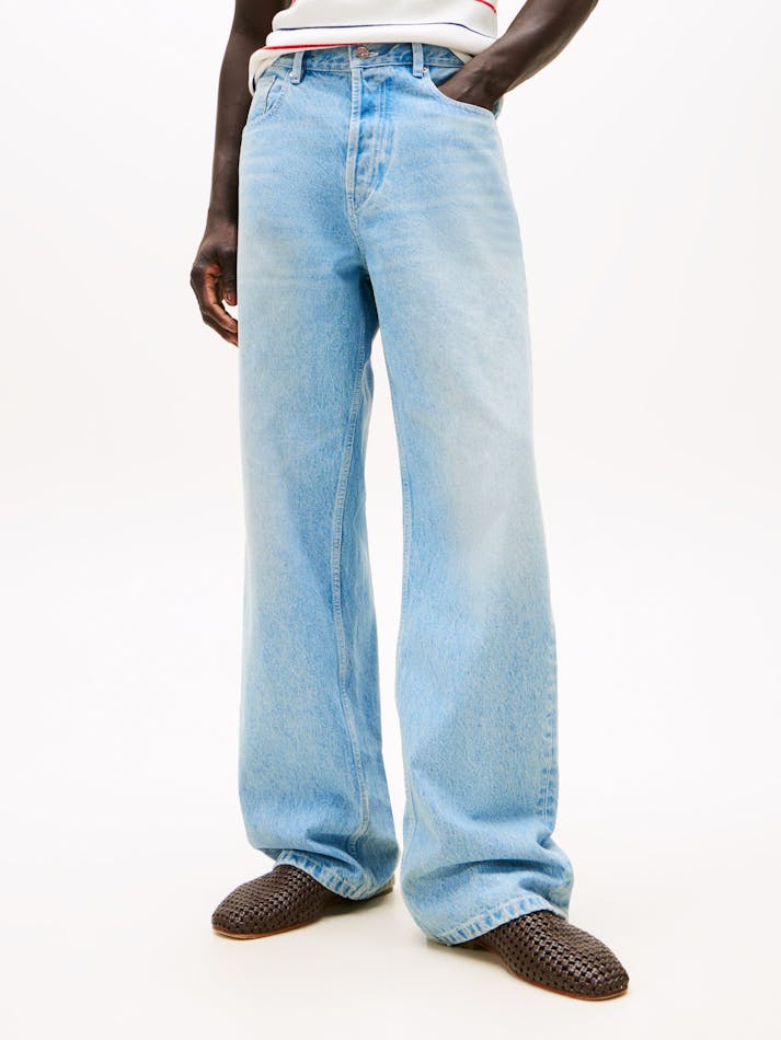 42FA326B-B9A4-E142-AAB9-31E3CD4300F2