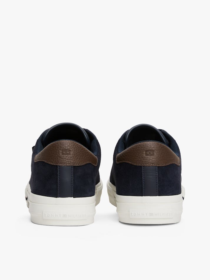 46E258D7-2B07-FC3D-4258-215FC94DC178