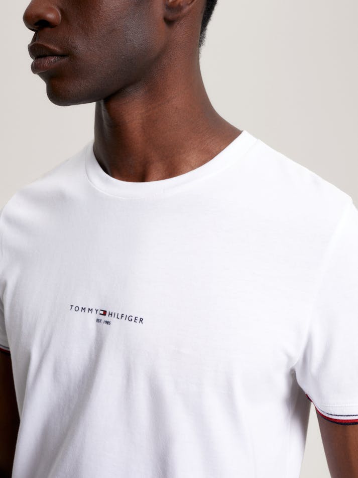 4A8AE8E5-B87D-05A7-768A-CA5CDF06B045