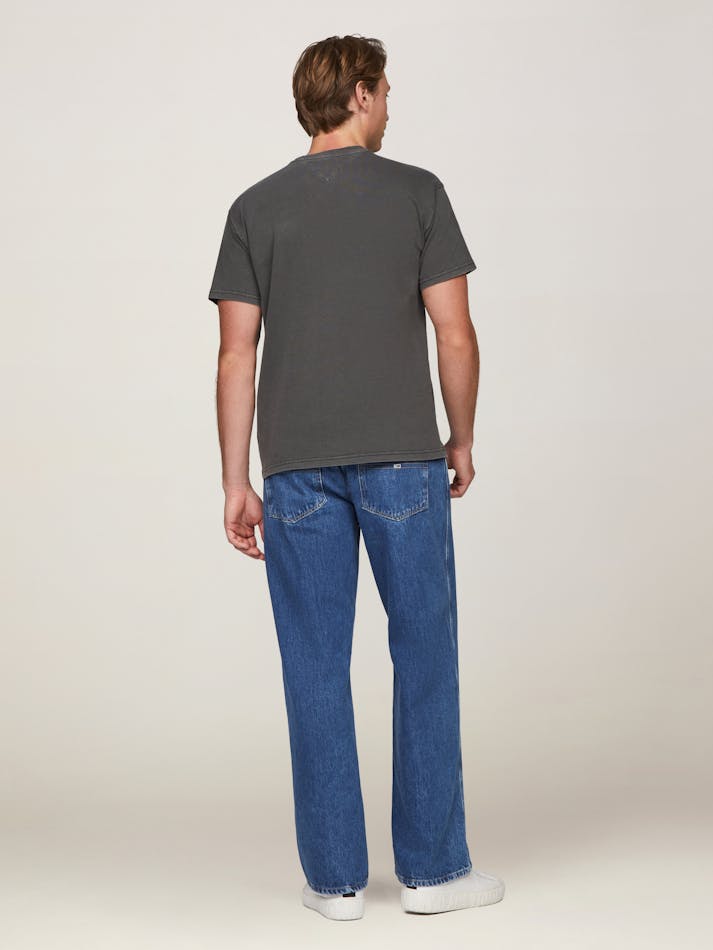 5004E7CD-D6CE-19DE-75E9-C7136D2F1C23