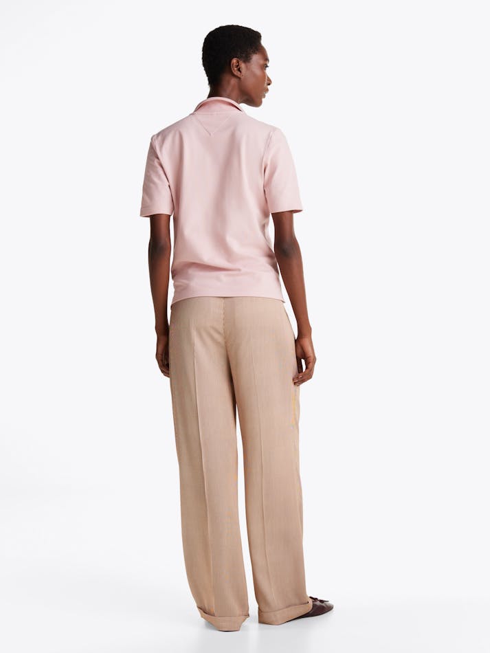 51036586-382F-0421-8E28-05D34B9E4F65