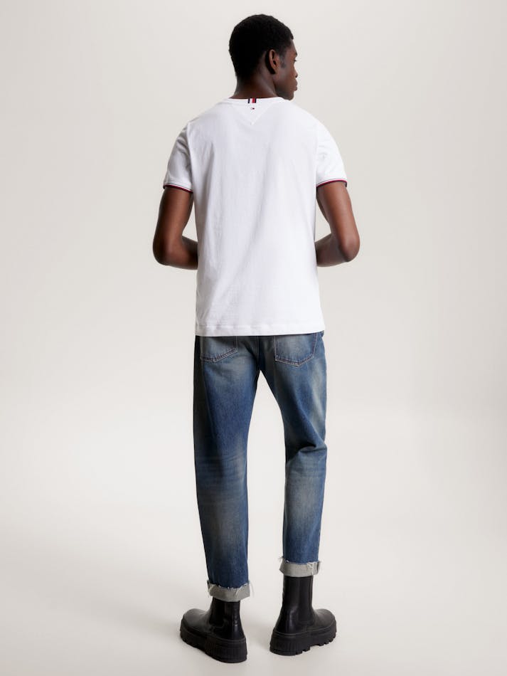 5166D341-CD28-49B7-7091-571A57CB10BB