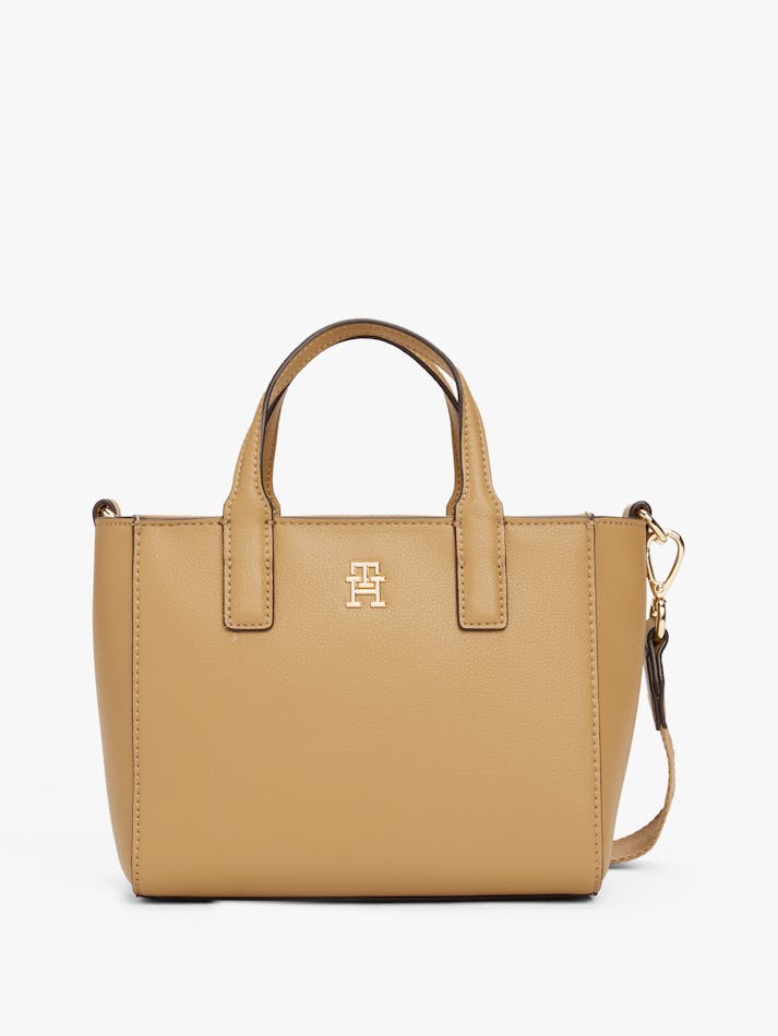 519F2956-7A55-4C68-3188-A04D2F1BEA0B