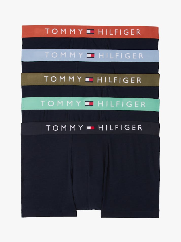 55D11BD7-AB75-8137-1650-ECF0321466D2