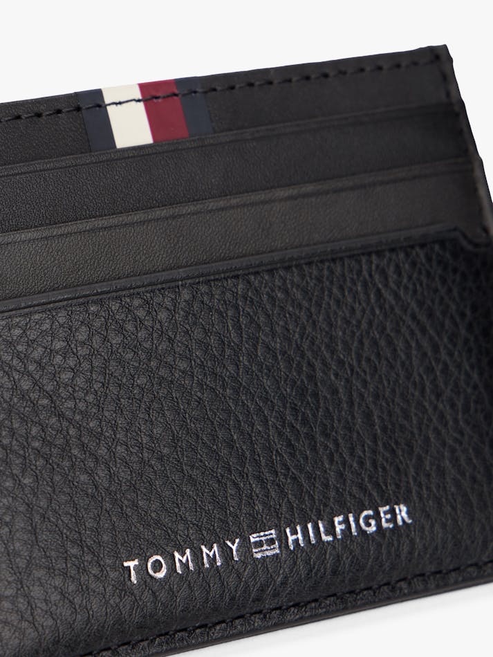 560D73FB-DA8A-B52B-189D-D1104AD37B86