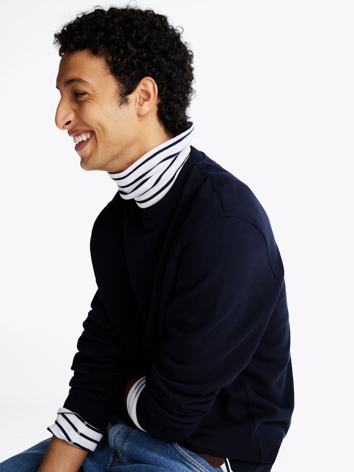 567E034A-016F-C93E-AB47-4D899AFC3AE9