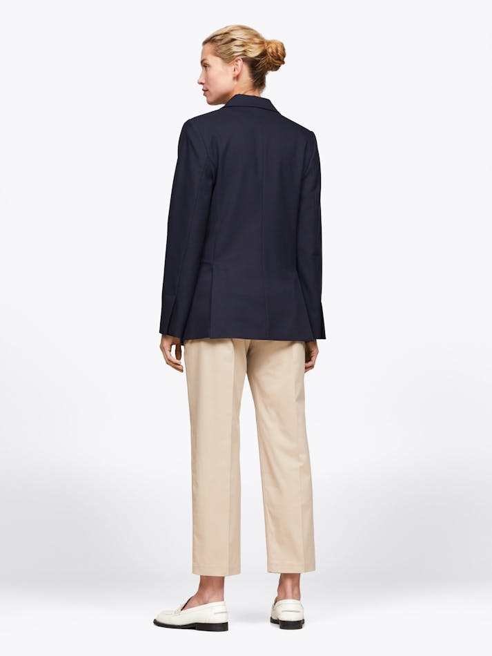 574E5592-D446-18B5-FE3E-78CB0D9CEE35