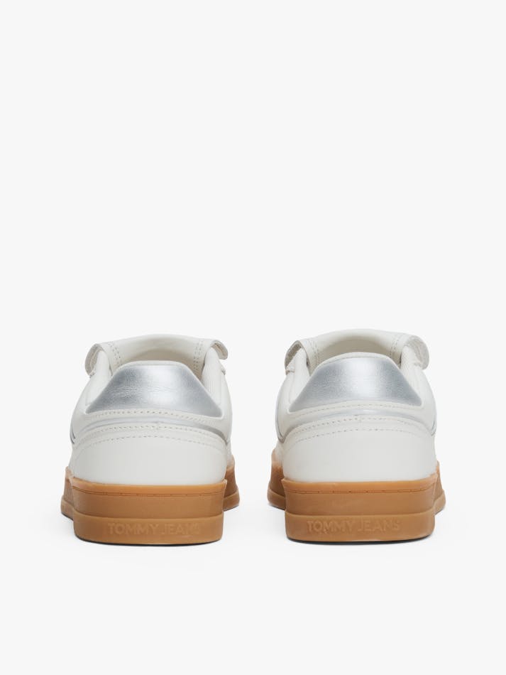 576A6D66-AB34-DD5B-0569-CE4F900C0B76