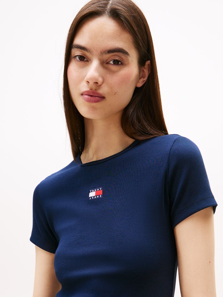 61F84F09-9C04-B703-2CC7-F75B149293FB