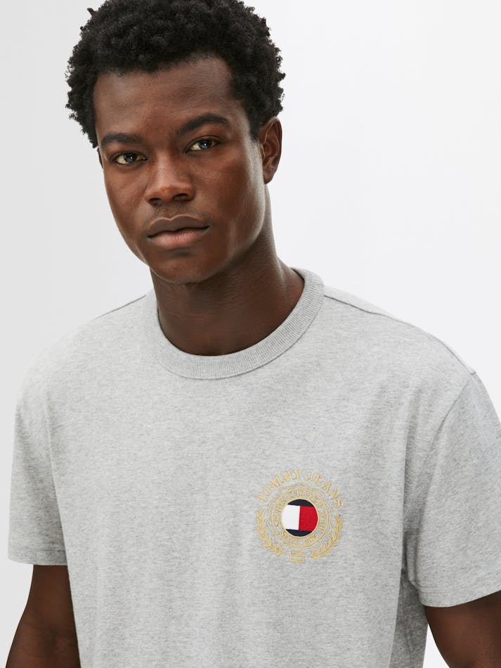 647A3E23-DCFD-7204-CF31-2C7047F4C3B3