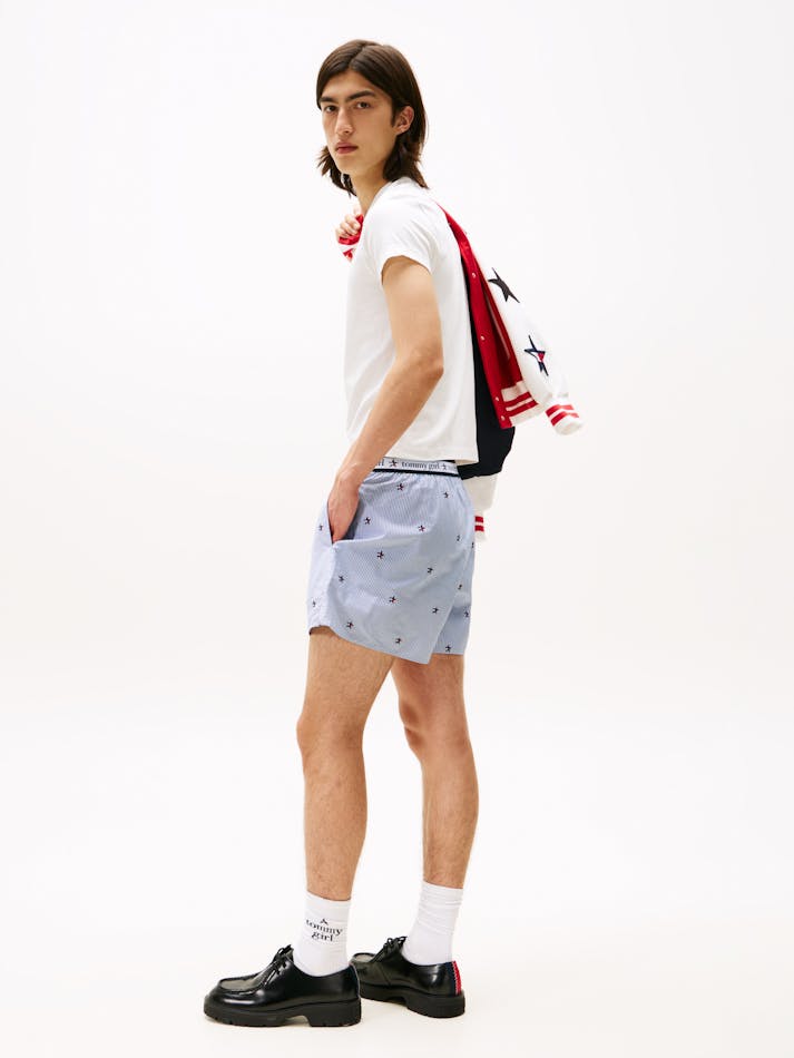 69CA4881-D9C6-15FB-4CD5-E46FD51F8725