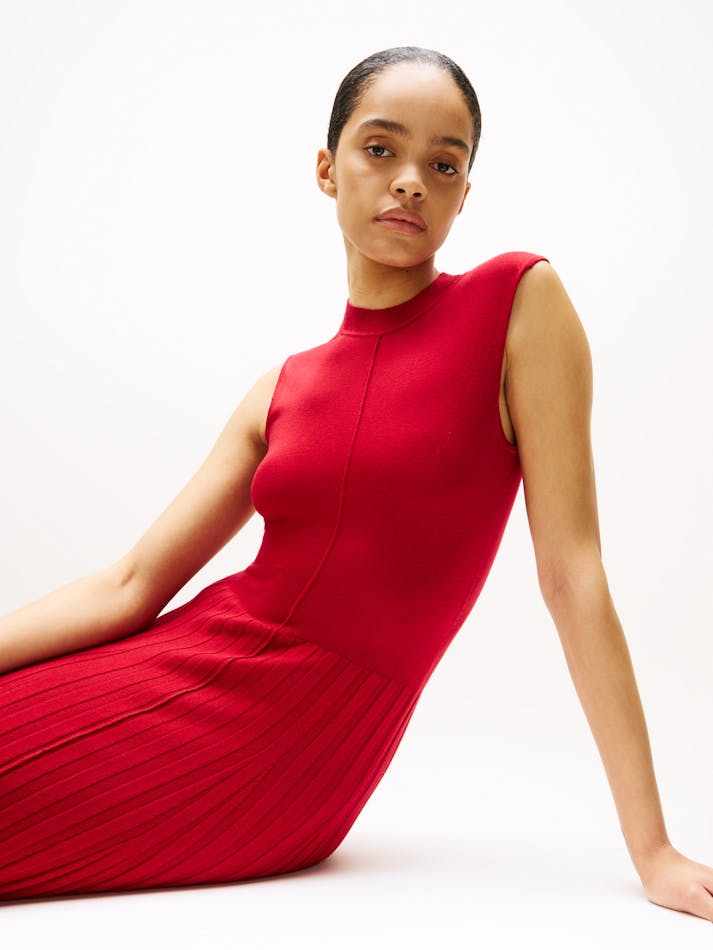 6A5A9103-B393-8F81-0517-433D529EB2D8