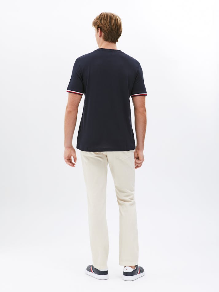 6AC02D10-00D8-CFDE-9253-A8E405F50F62