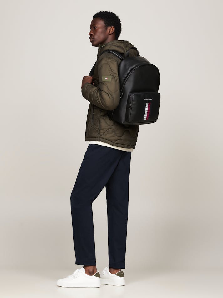 6D5DF6E4-4A01-BC29-AC44-5B2E4F8D3E7E