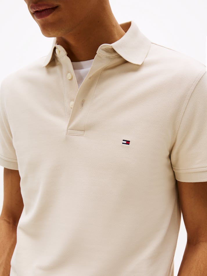 71765136-C5D8-E37D-E04B-069C588B53C2