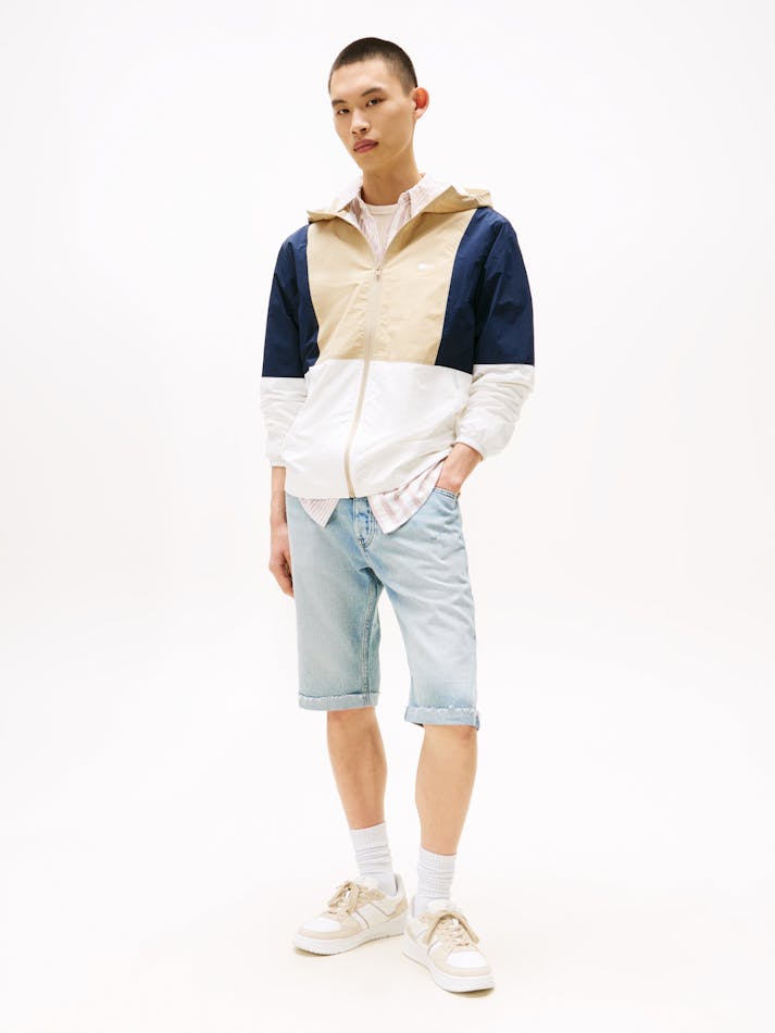 7881A312-A9BE-04D3-CF6D-2B5DF4414507