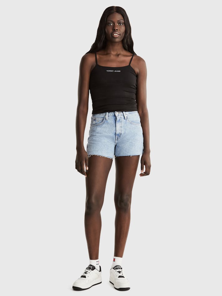 803A0535-C2E1-1A21-3B4D-513FA3D276E0