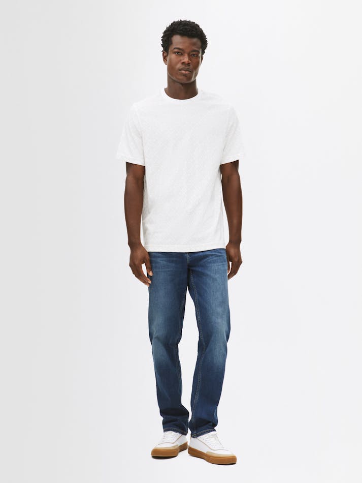 83467D09-C895-E2DE-690F-DCAF08530799