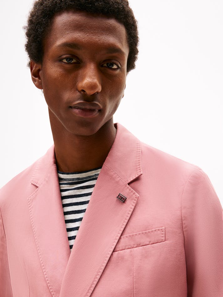 876AAC56-B1C4-C12F-0EC3-E46E5F11407B