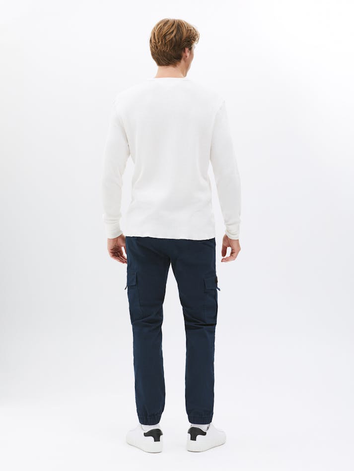 8773D44D-4ABB-FEB4-AA21-DFB67872FC0E