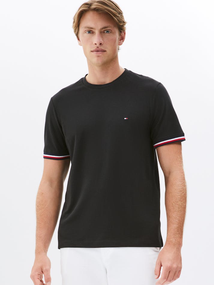 886D9463-674F-713F-BAAE-0F2180EEB0AF