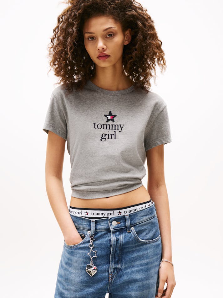 897072C4-A27A-94C2-875C-9B04461D1A33