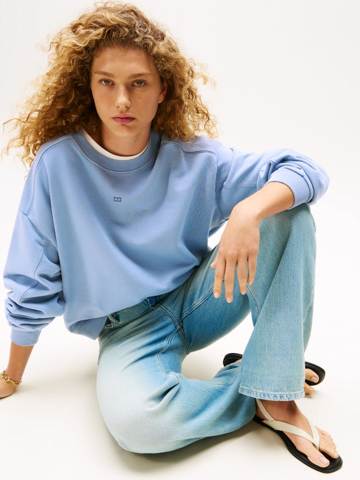 8AD3AF97-CB11-364E-4346-F52A480BEA2A