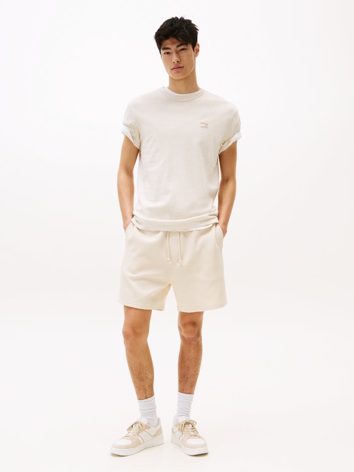 8ADD8699-5A74-8C4E-DF50-BABB1AC2D54D