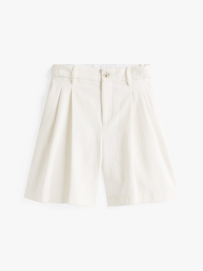 8C52B974-9484-A6DF-9E48-AB7297375668